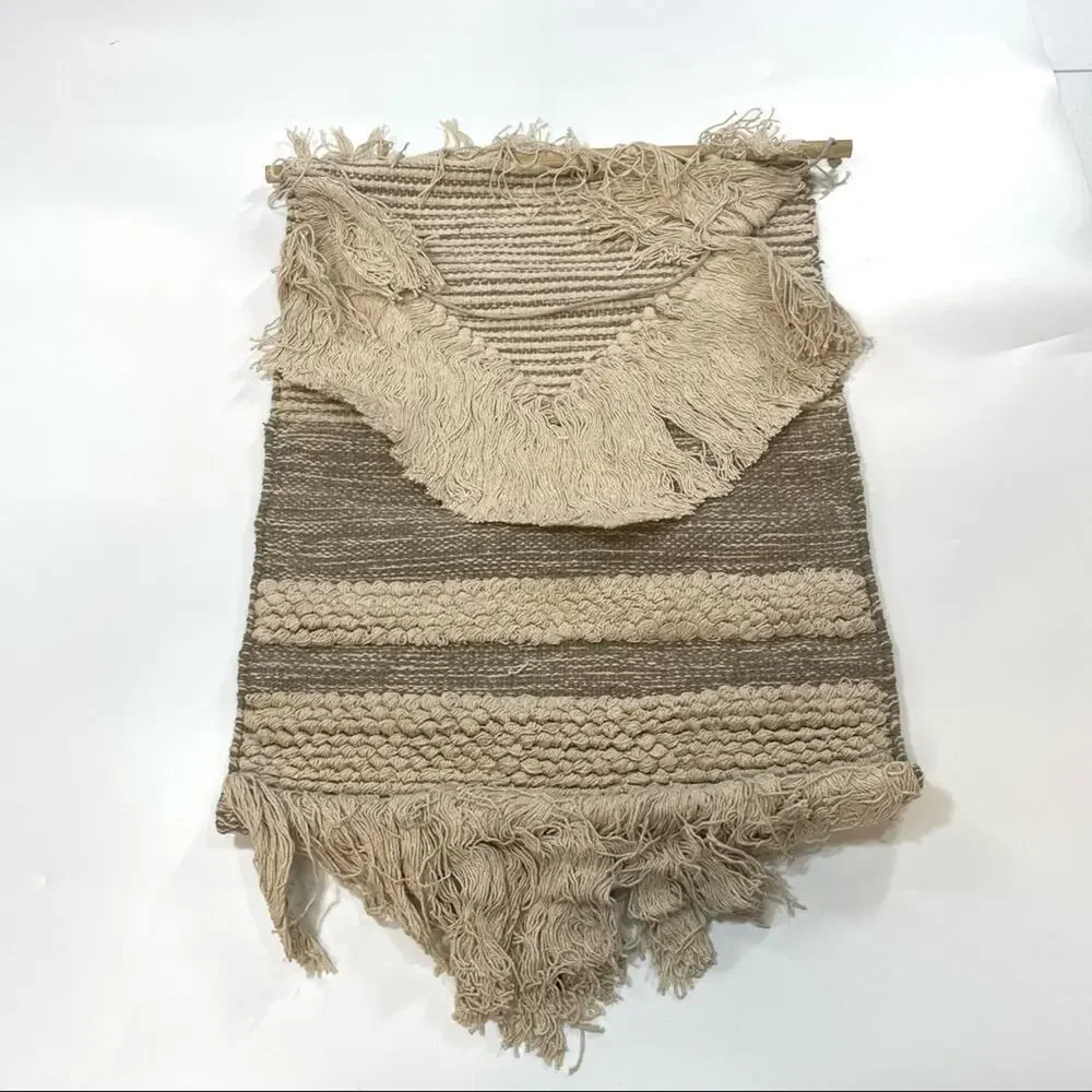 CONCEPTS IN TIME Striped V Fringe Woven Tapestry wall decor home